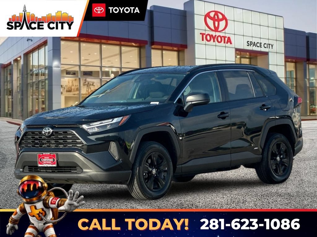 Certified 2025 Toyota RAV4 LE AWD/4WD video 1