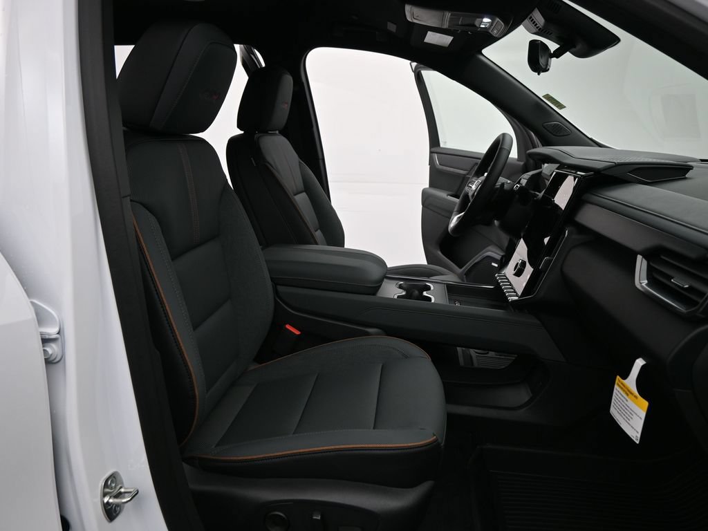 New 2026 GMC Acadia AT4 w/ Luxury Package AWD/4WD image 27