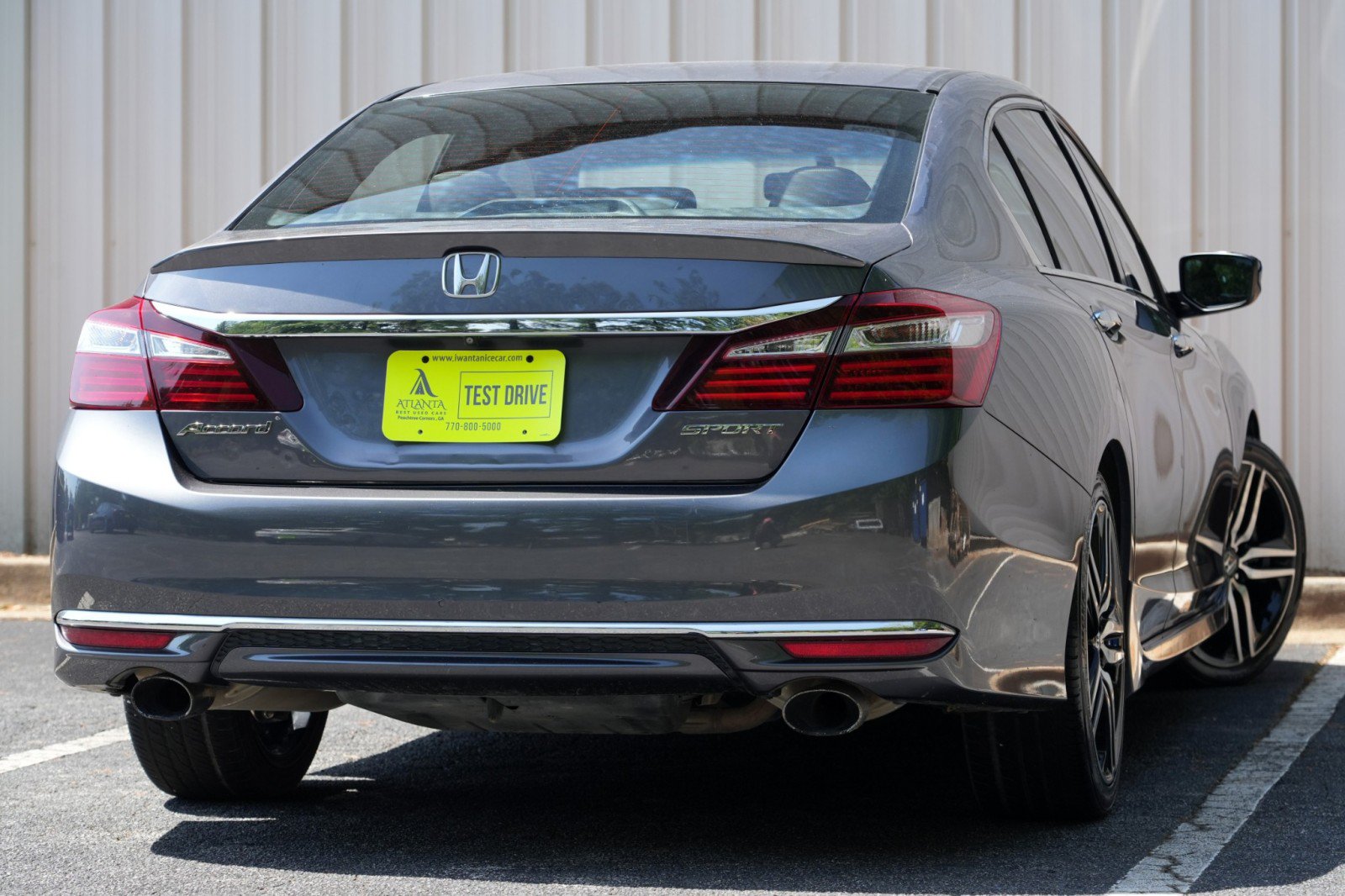Used 2017 Honda Accord Sport image 4
