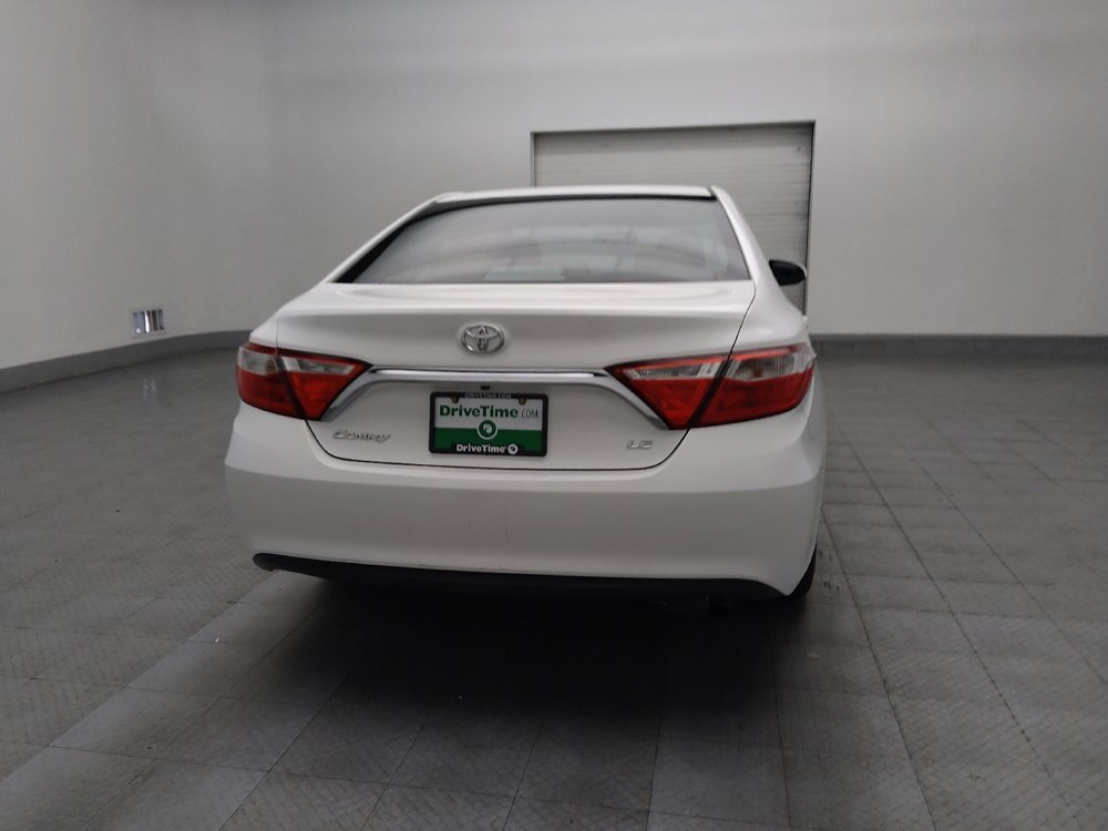 Used 2016 Toyota Camry LE image 7