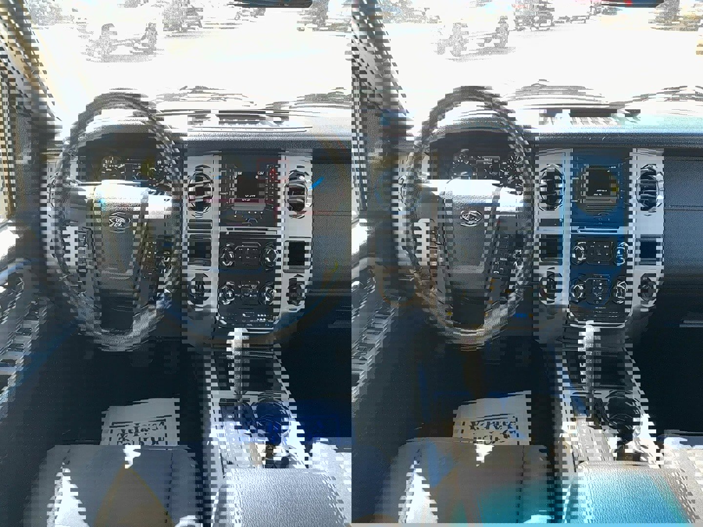 Used 2016 Ford Expedition EL XLT image 19