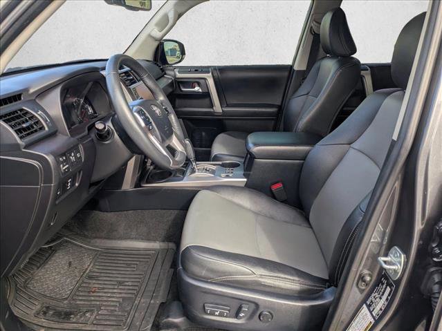 Used 2020 Toyota 4Runner SR5 Premium image 15