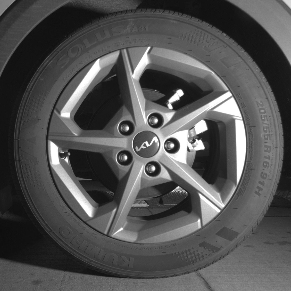 Used 2025 Kia K4 LXS image 14