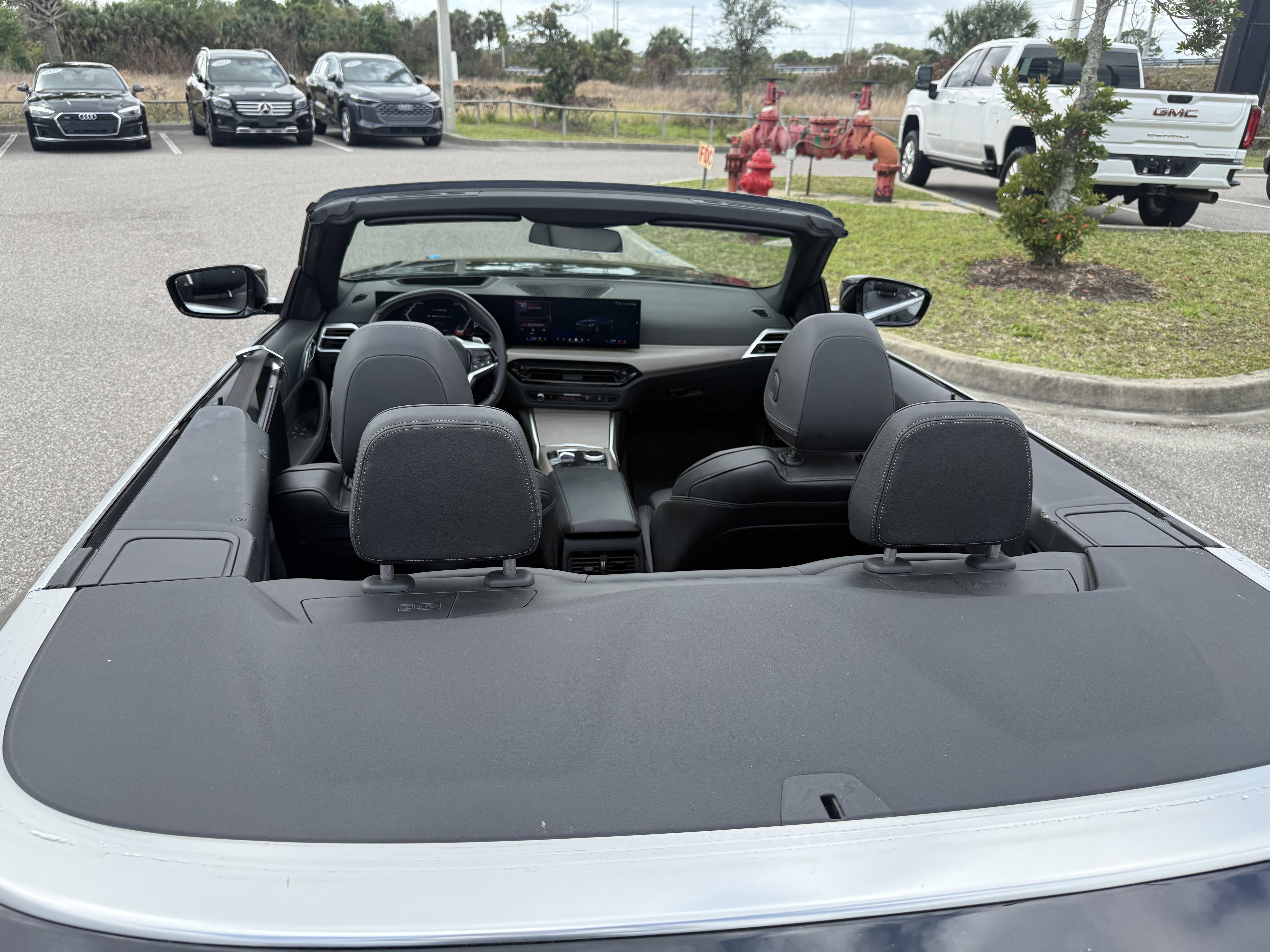 Used 2025 BMW 430i Convertible image 15