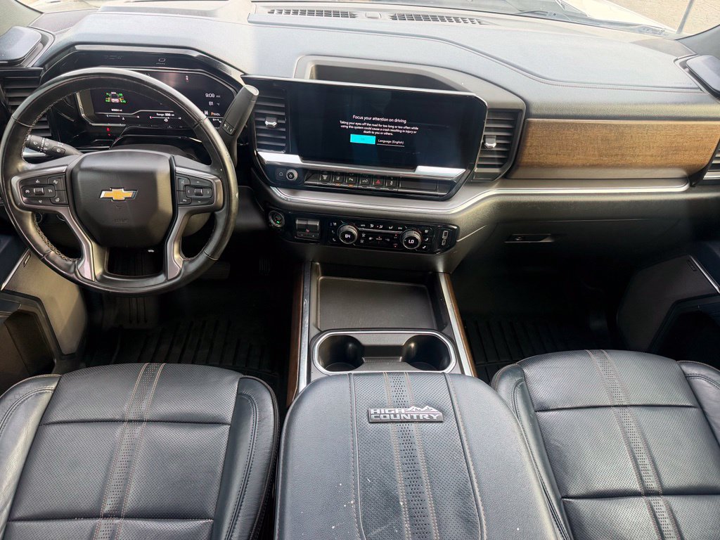 Used 2024 Chevrolet Silverado 3500 High Country w/ High Country Premium Package AWD/4WD image 23