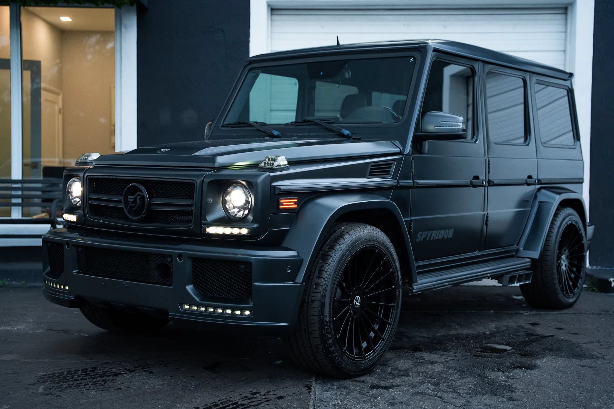 Used 2013 Mercedes-Benz G 63 AMG 4MATIC image 3