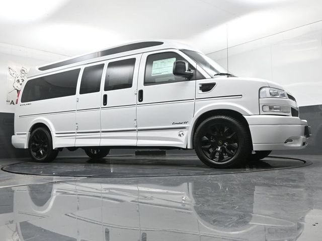 New 2026 Chevrolet Express 2500 Extended w/ Driver Convenience Package RWD image 2