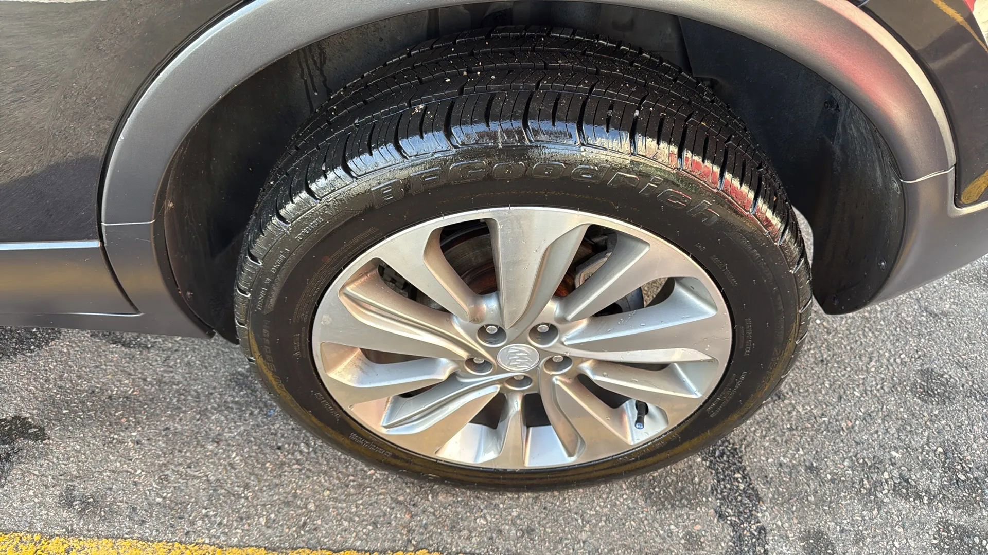 Used 2019 Buick Encore Preferred image 9