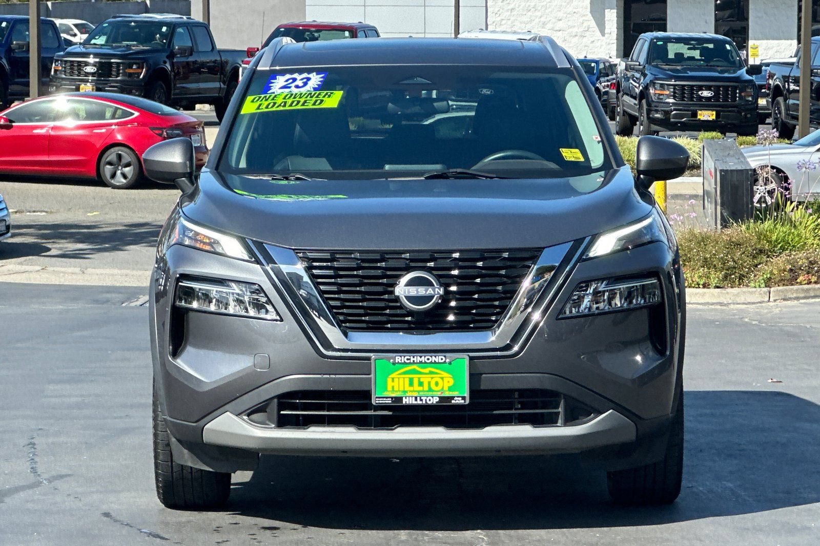 Used 2023 Nissan Rogue SV w/ SV Premium B Package FWD image 11