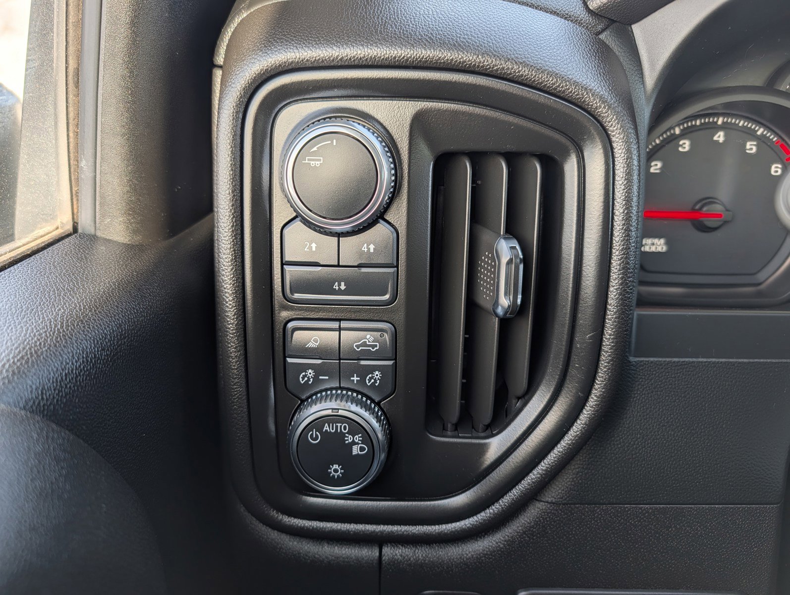 Used 2024 GMC Sierra 2500 Pro w/ Snow Plow Prep/Camper Package image 28