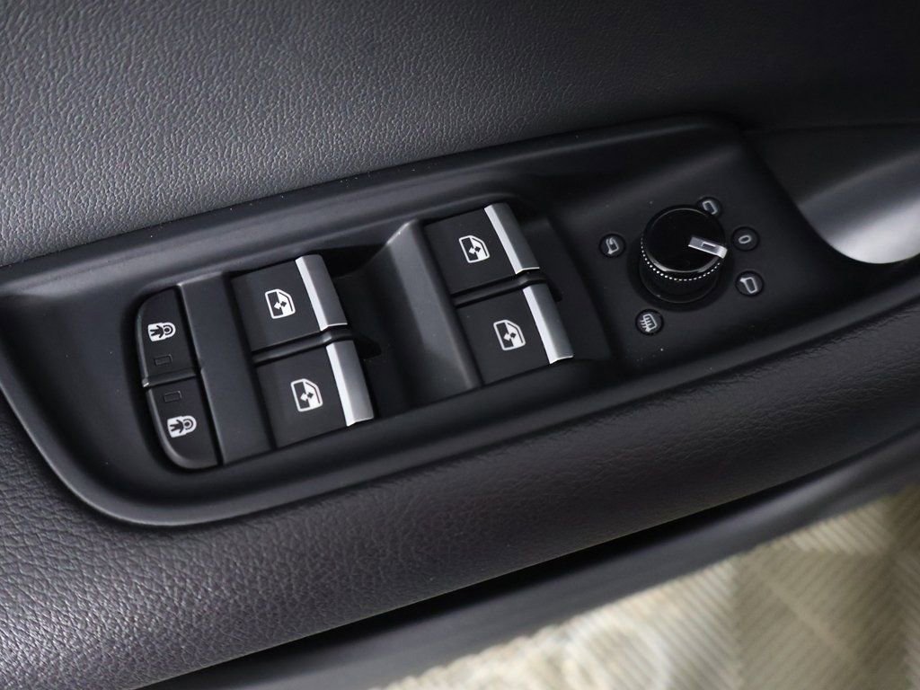 Used 2024 Audi Q8 Premium w/ Black Optic Package image 38