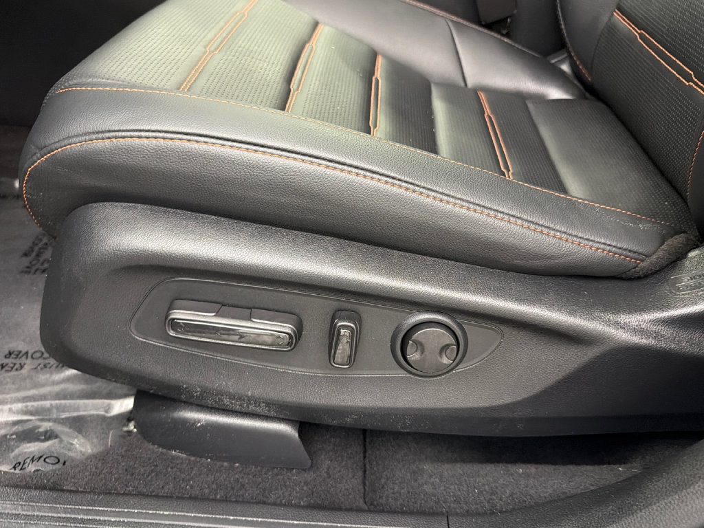 Used 2024 Honda CR-V Sport Touring image 10