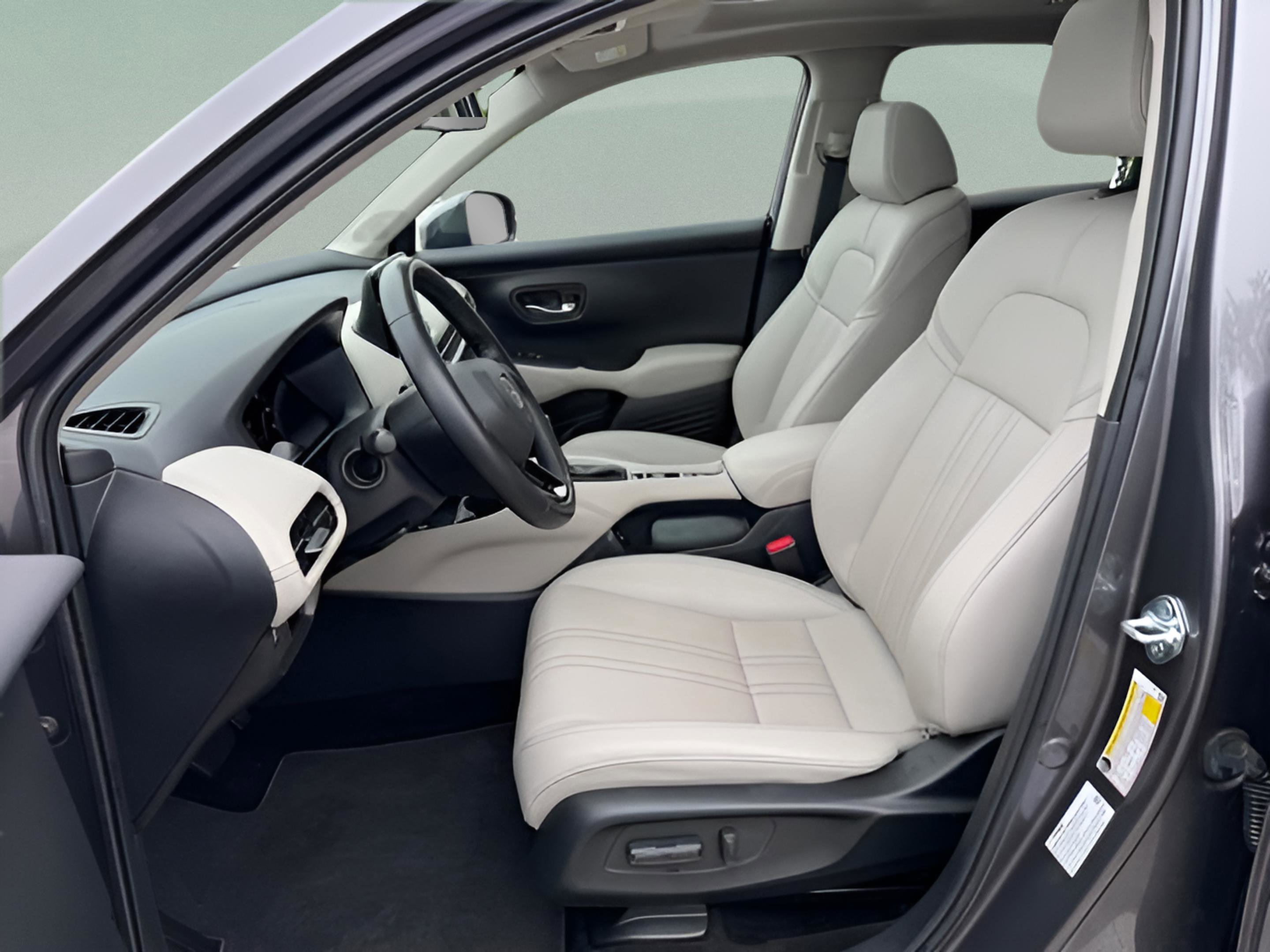 Certified 2025 Honda HR-V EX-L image 23