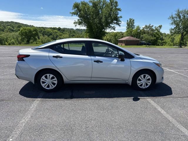 Used 2024 Nissan Versa S FWD image 6