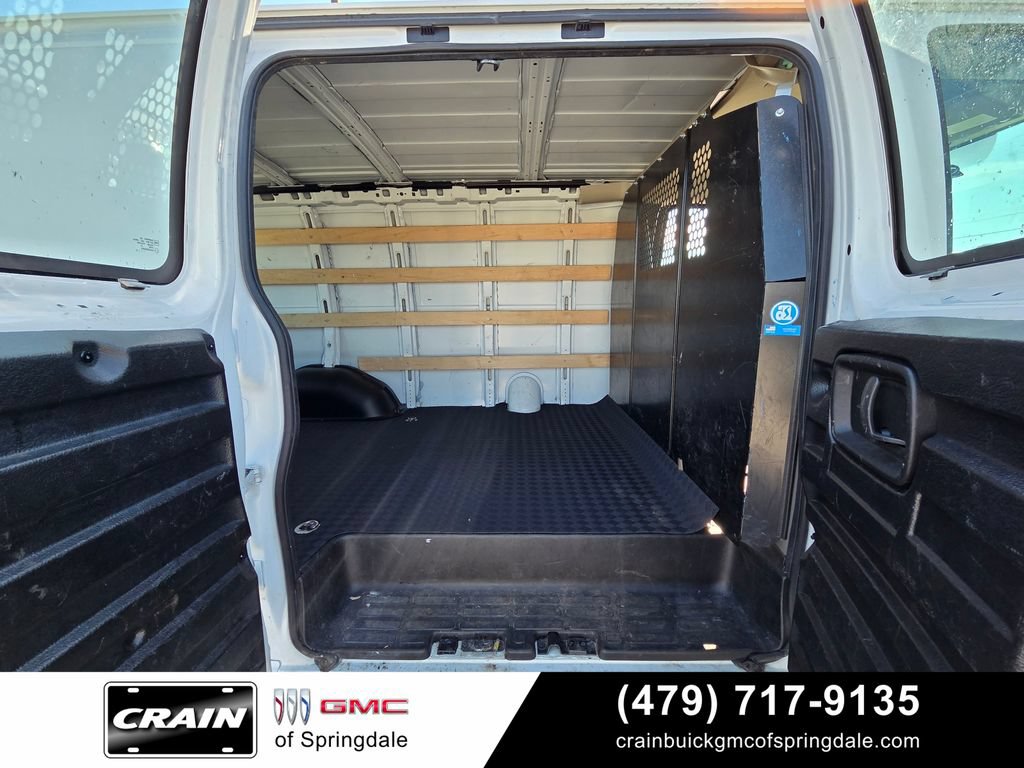 Used 2023 GMC Savana 2500 w/ Driver Convenience Package RWD image 21