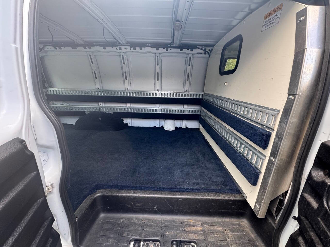 Used 2018 Chevrolet Express 2500 image 14