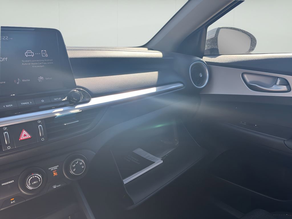 Used 2023 Kia Forte LXS image 25