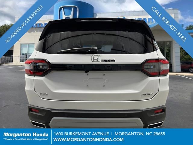 New 2025 Honda Pilot Touring image 5