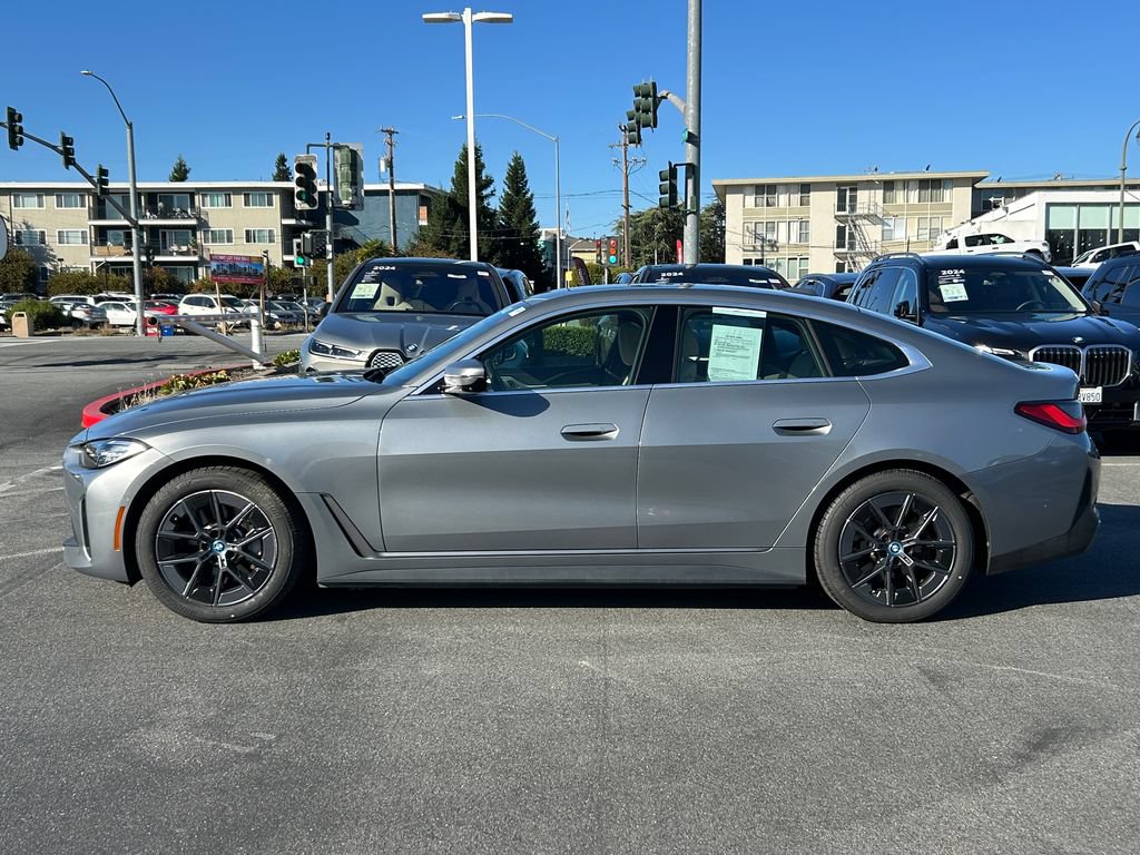 Used 2023 BMW i4 eDrive40 w/ Premium Package RWD image 2