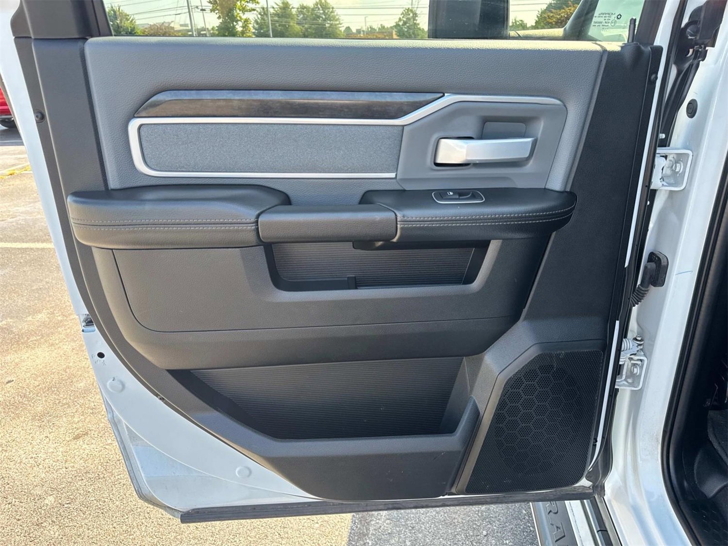 Used 2023 RAM 2500 Big Horn w/ Level 1 Equipment Group image 15