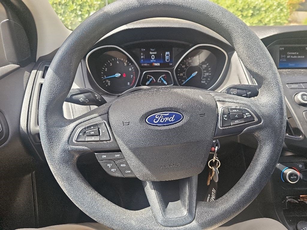 Used 2018 Ford Focus SE FWD image 5
