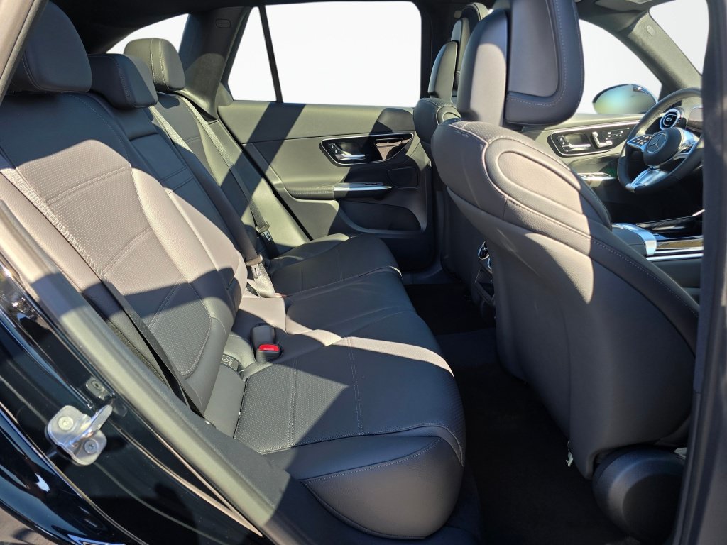 New 2027 Mercedes-Benz GLC 300 4MATIC image 21