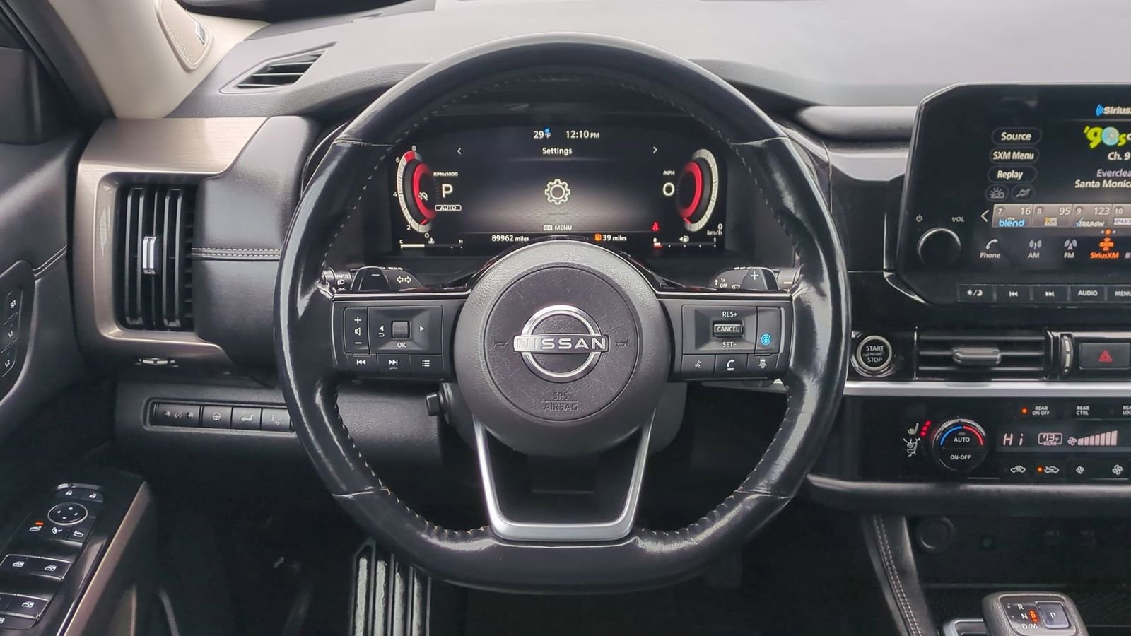 Used 2022 Nissan Pathfinder Platinum w/ Cargo Package image 22