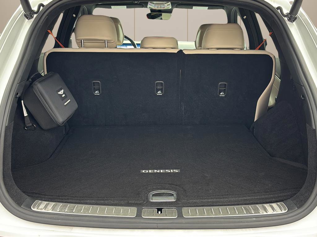 Certified 2026 Genesis GV70 3.5T Sport Prestige image 14