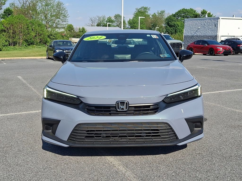 Used 2024 Honda Civic Sport image 2