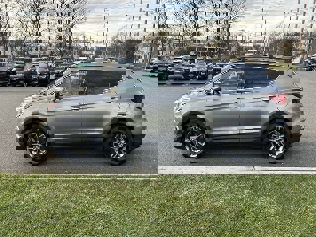 Used 2018 Hyundai Santa Fe Sport image 5