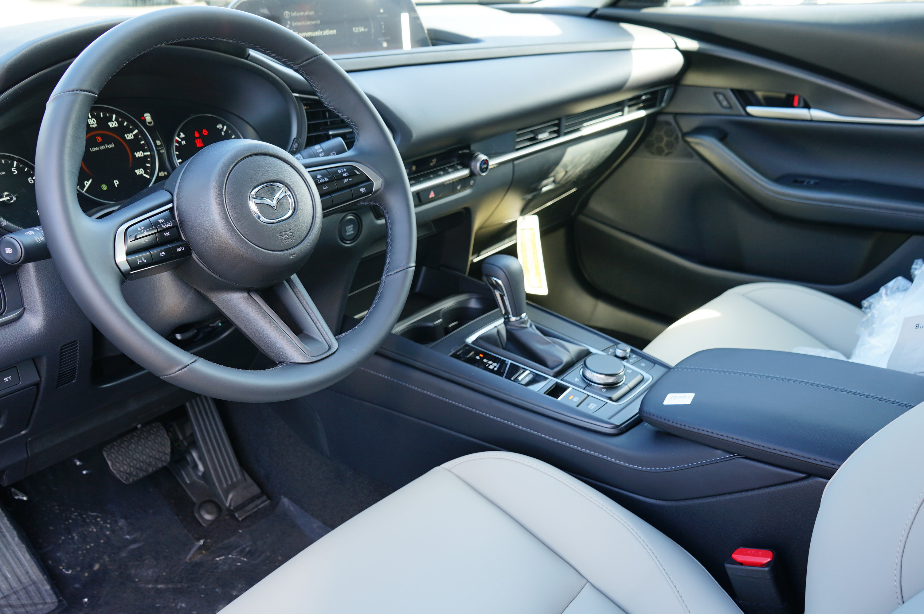 New 2026 MAZDA CX-30 AWD 2.5 S w/ Select Sport Pkg image 15