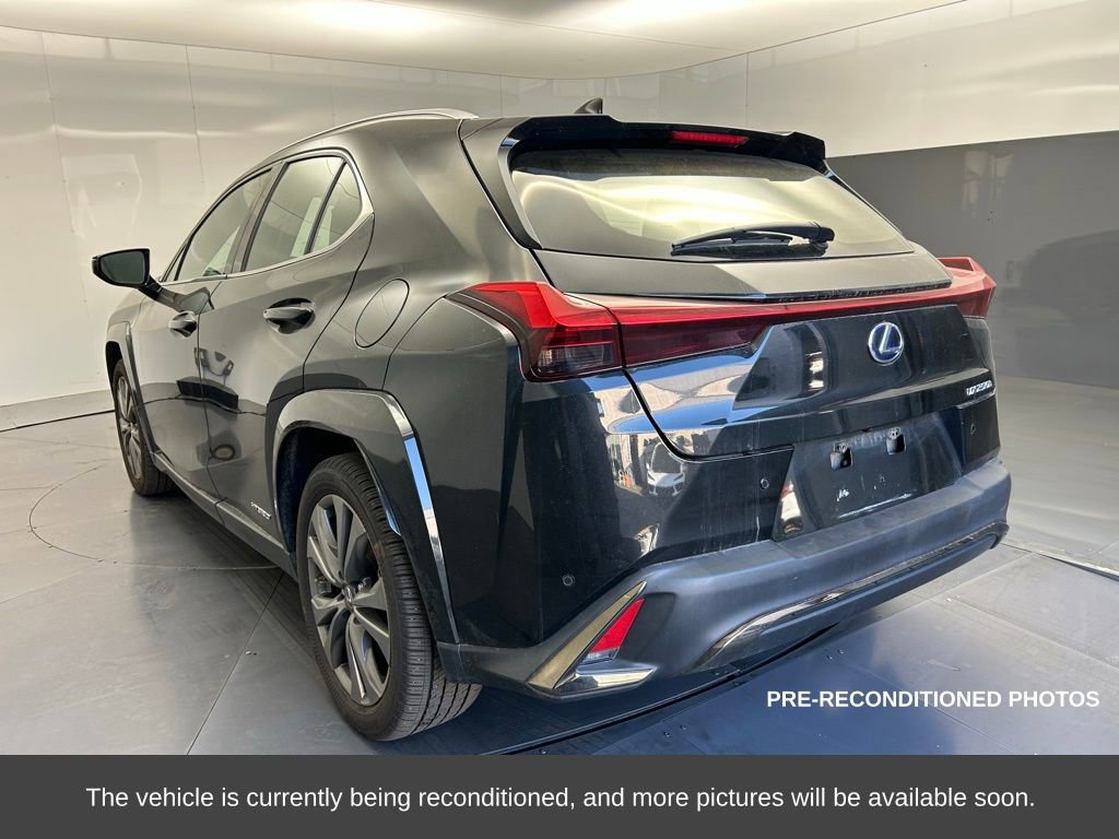 Used 2022 Lexus UX 250h F Sport image 3
