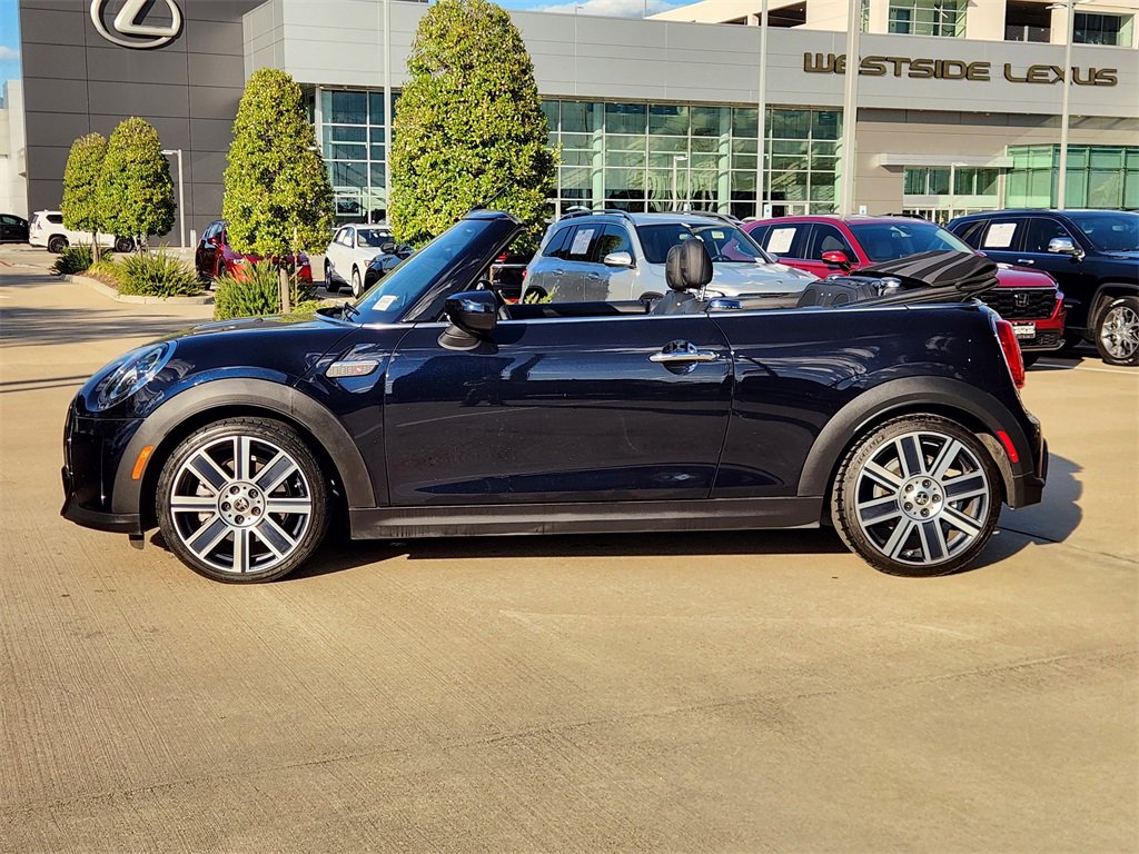 Used 2022 MINI Cooper S image 4
