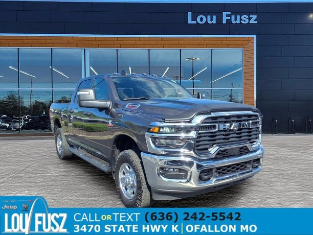 Used 2025 RAM 3500 Tradesman AWD/4WD image 1