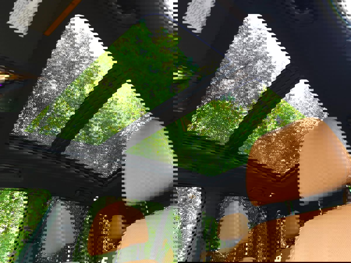 Used 2021 BMW X5 sDrive40i w/ M Sport Package image 76