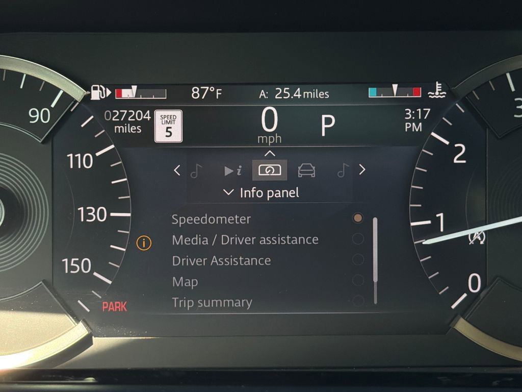 Used 2023 Land Rover Range Rover Evoque S AWD/4WD image 24