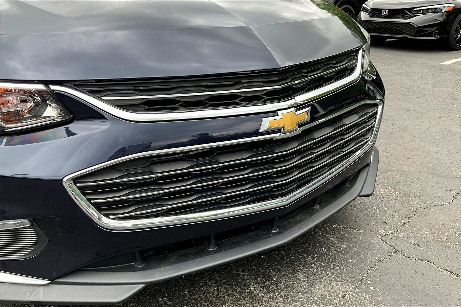 Used 2016 Chevrolet Malibu LT FWD image 33