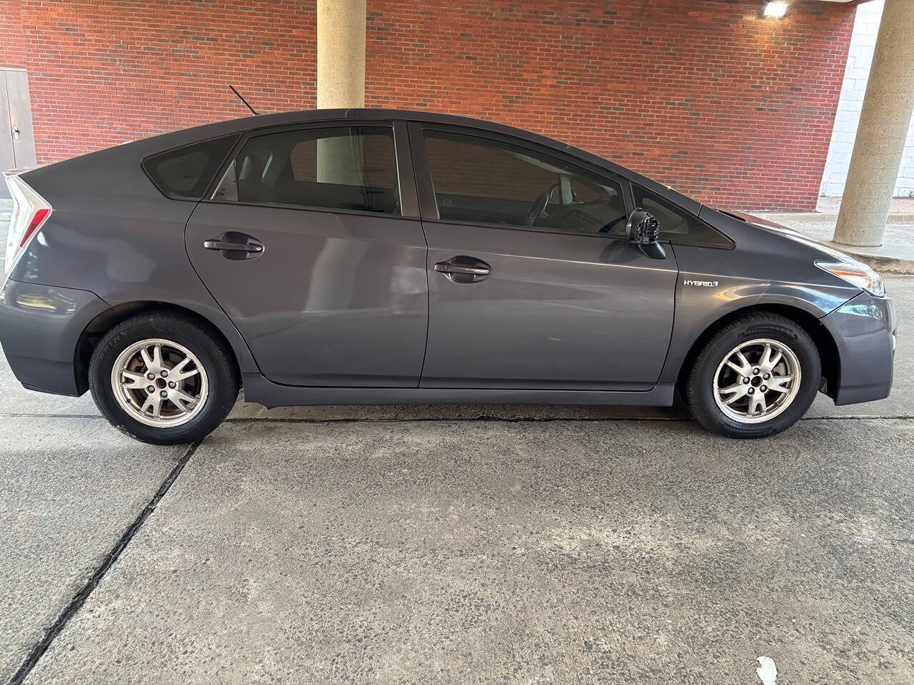 Used 2011 Toyota Prius Two FWD image 2