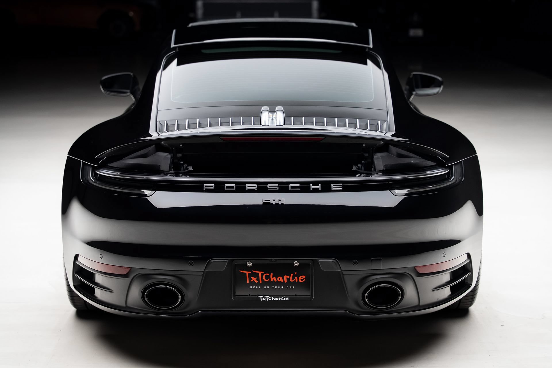 Used 2024 Porsche 911 Carrera 4 AWD/4WD image 25