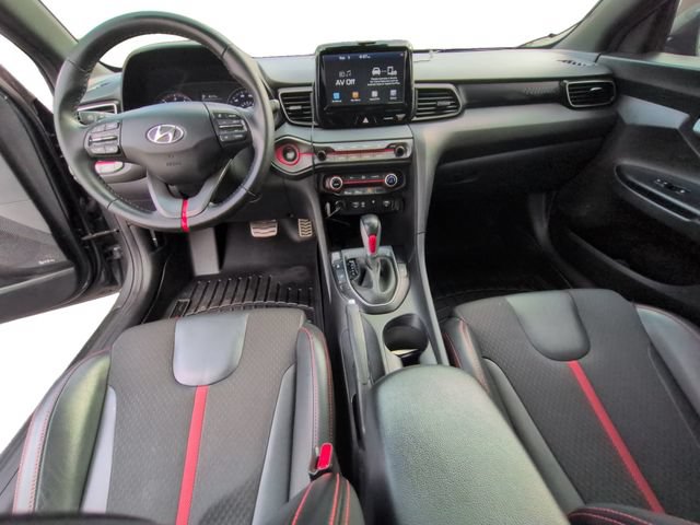 Used 2020 Hyundai Veloster Turbo FWD image 17