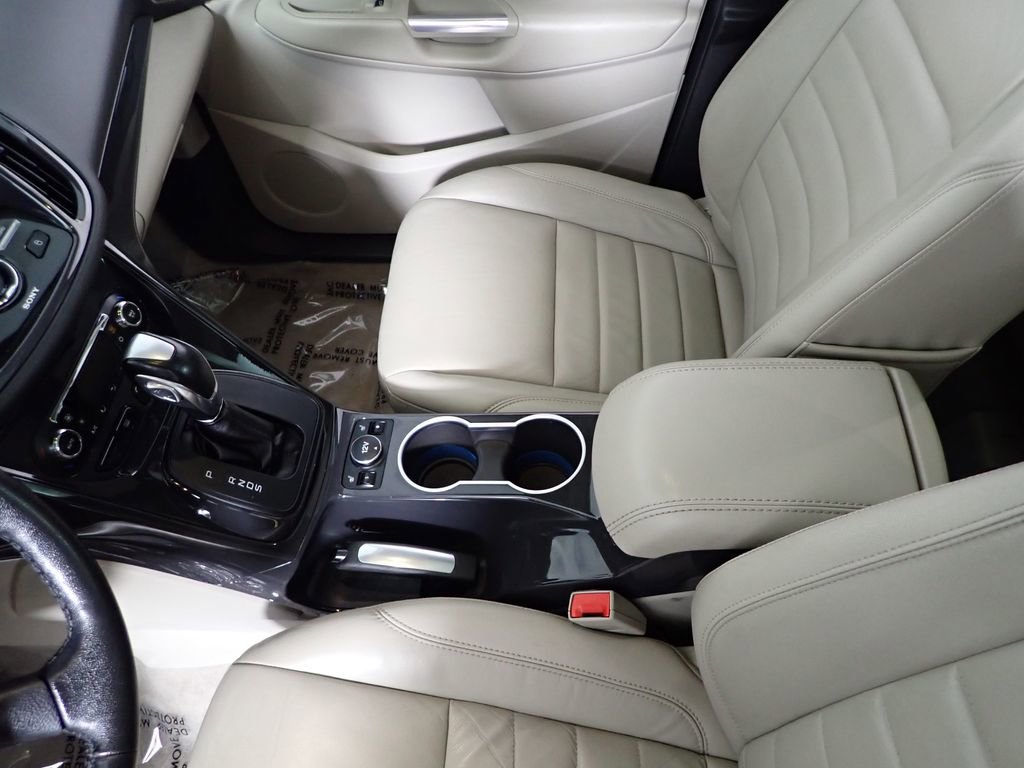 Used 2015 Ford Escape Titanium AWD/4WD image 33