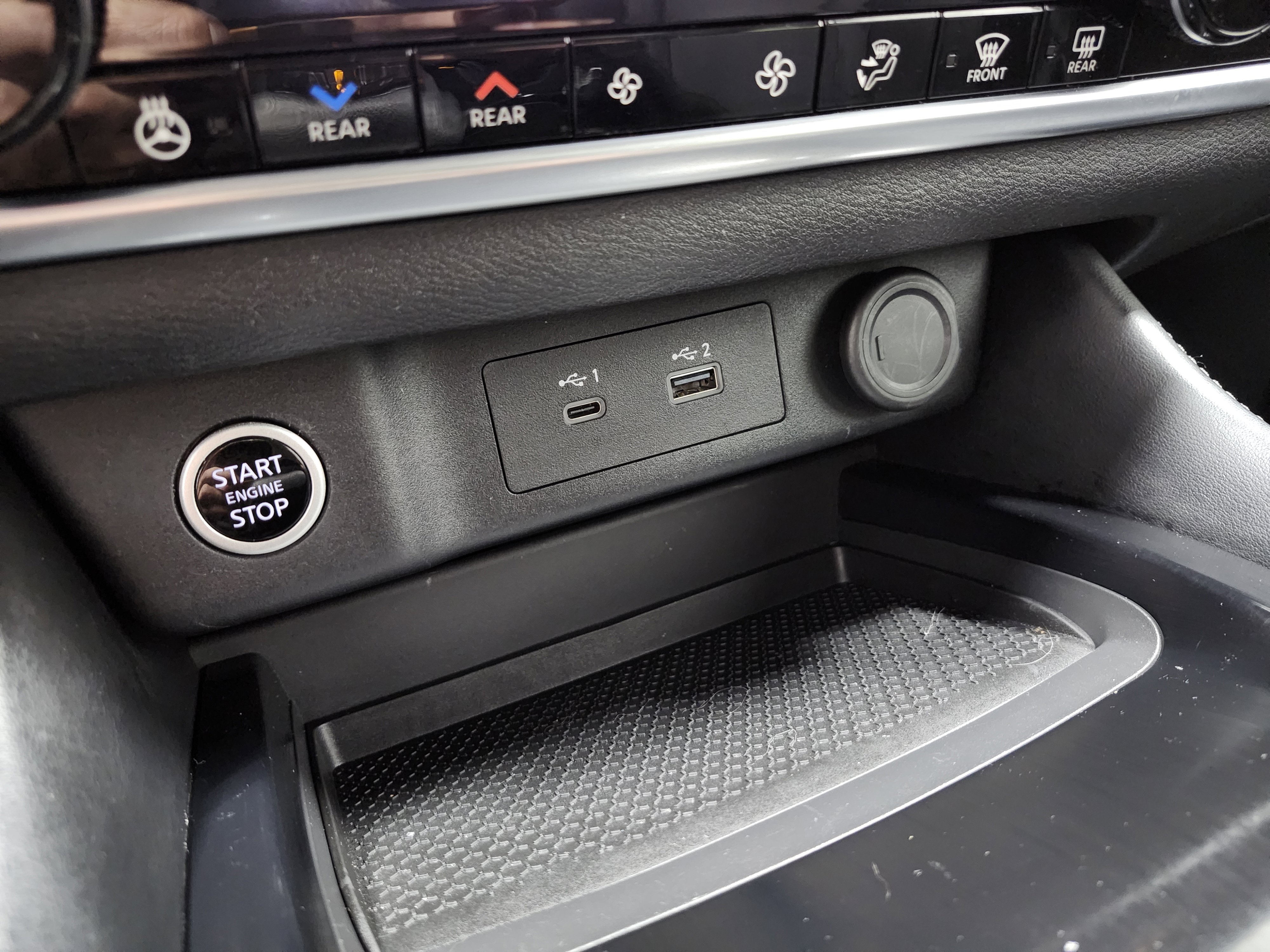 Used 2023 Nissan Rogue SL w/ SL Premium Package image 38