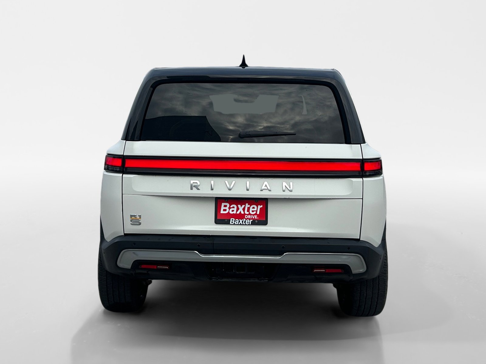 Used 2024 Rivian R1S Adventure image 6