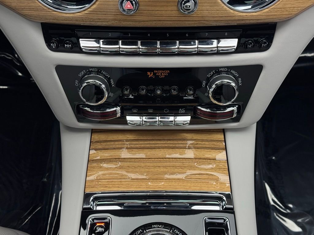 Certified 2021 Rolls-Royce Ghost image 39