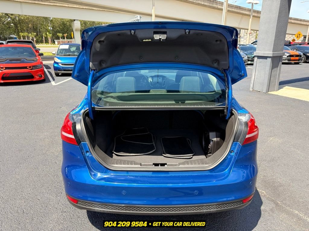 Used 2018 Ford Focus SEL FWD image 29