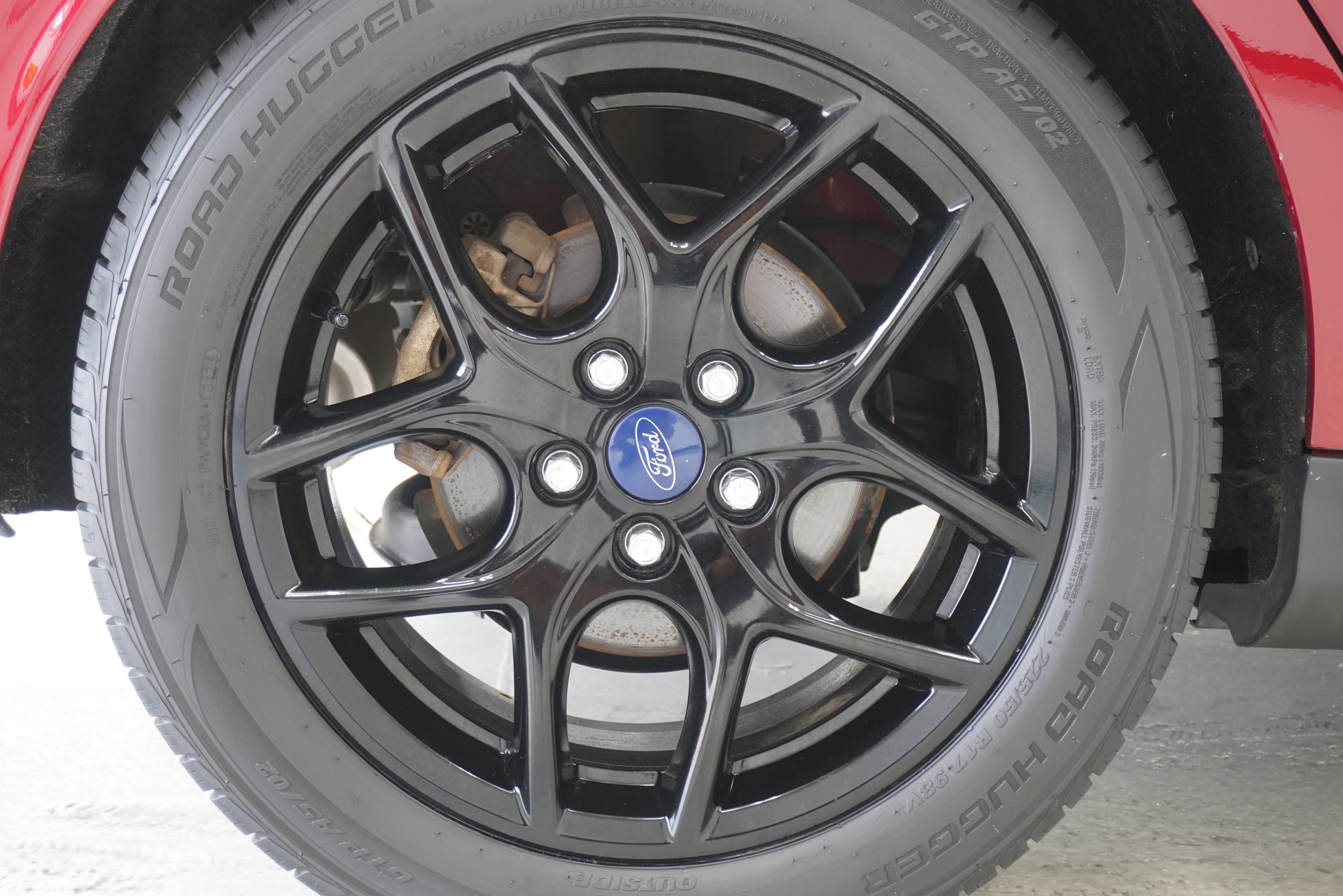 Used 2016 Ford Focus SE w/ Equipment Group 201A FWD image 21