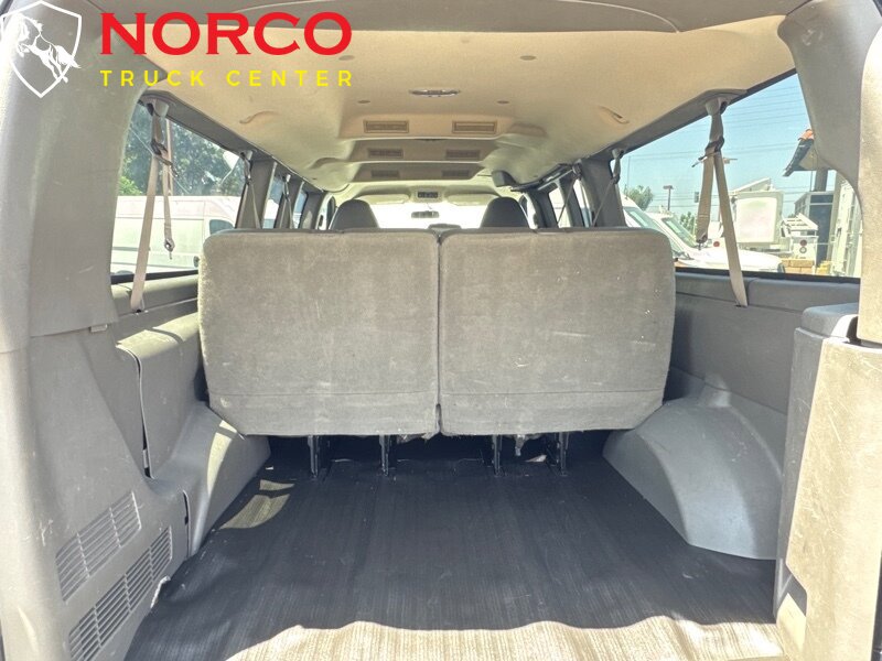 Used 2014 Chevrolet Express 3500 LS image 3