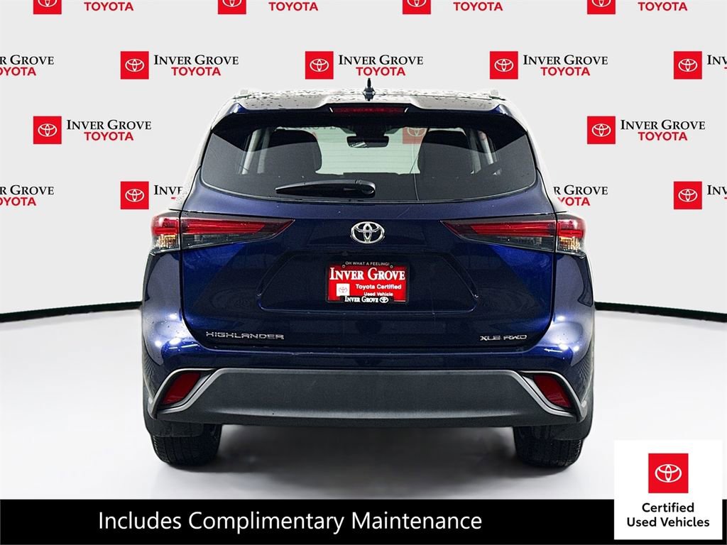 Certified 2025 Toyota Highlander XLE image 7