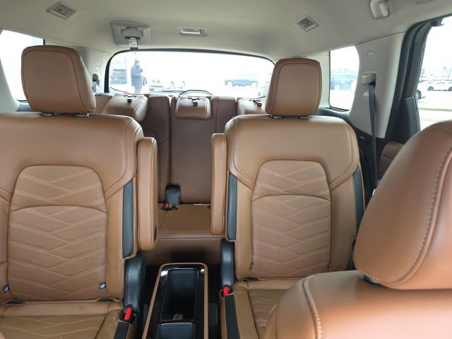 Certified 2024 Nissan Pathfinder Platinum image 15