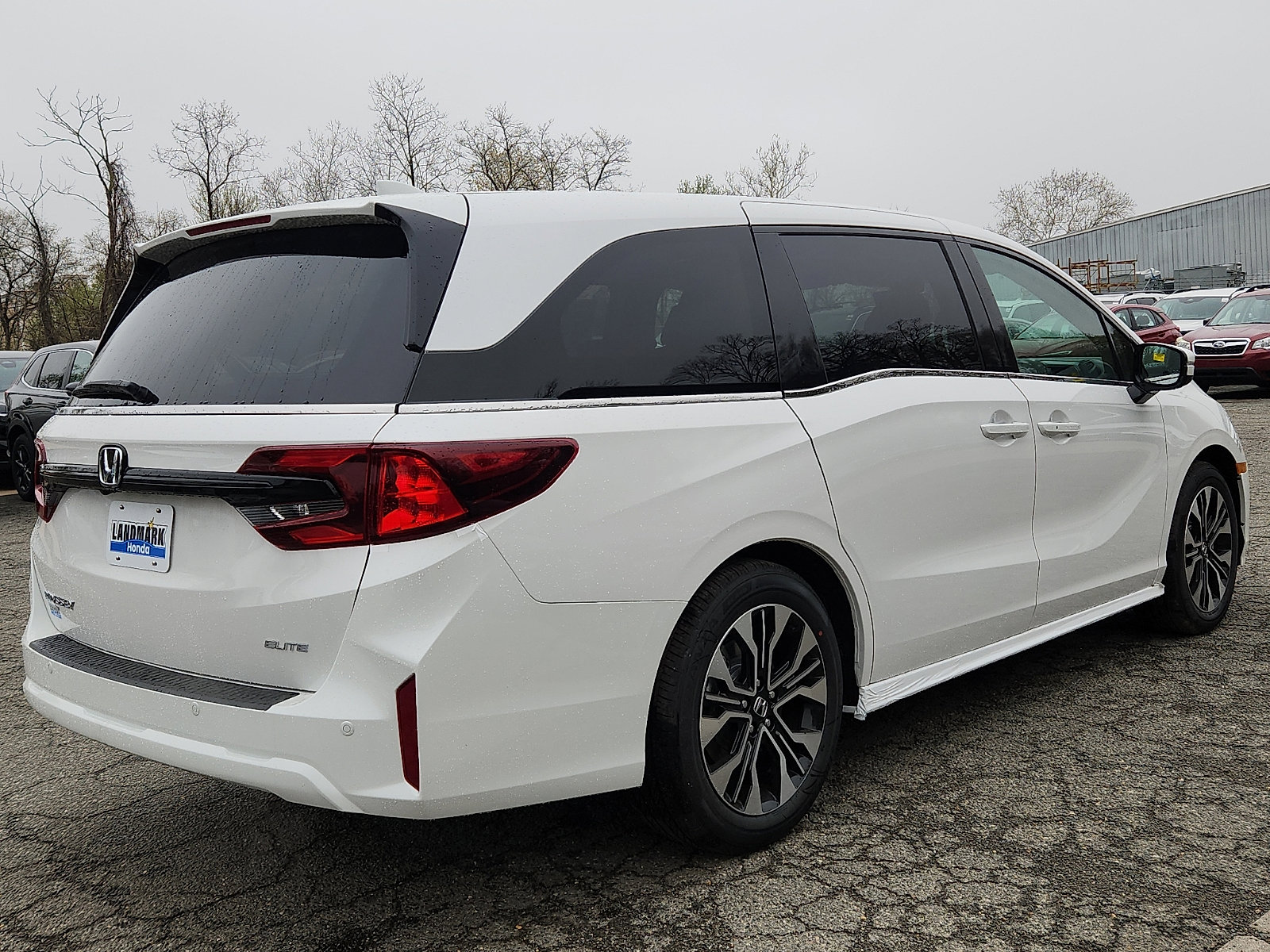 New 2026 Honda Odyssey Elite image 3
